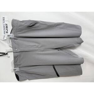 Men's Burnside Gray Casual Shorts Size 40 in waist with Zip Pocket